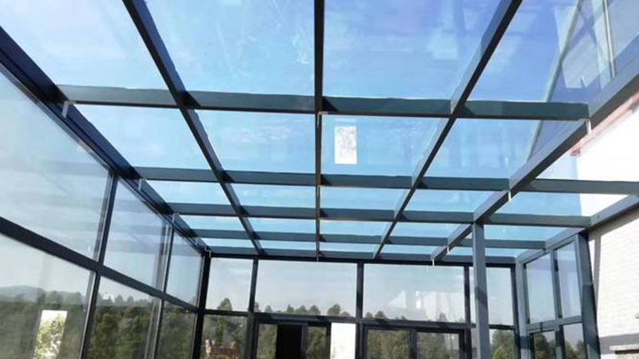 blue color pvb laminated glass