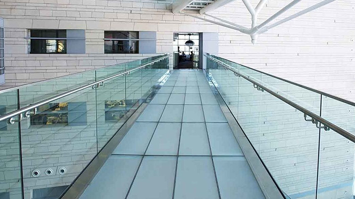 pvb safe glass walkway